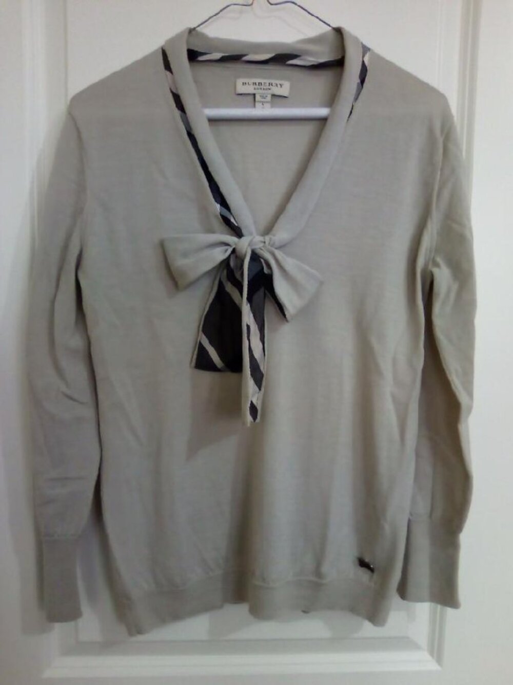Burberry sweater size L